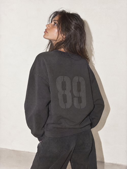 90s Signature Boxy Sweatshirt 1